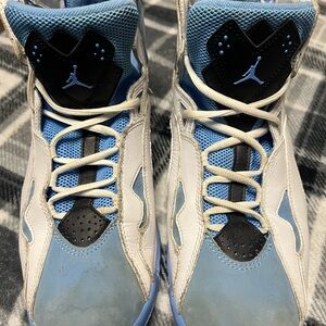 Jordan Retro Basketball Sneakers - Light Blue, White & Black